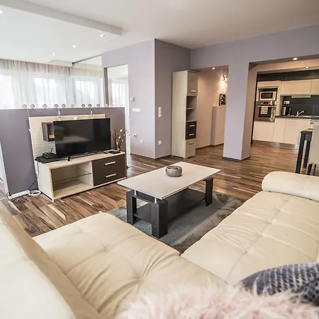 Unicorniselit Apartment *